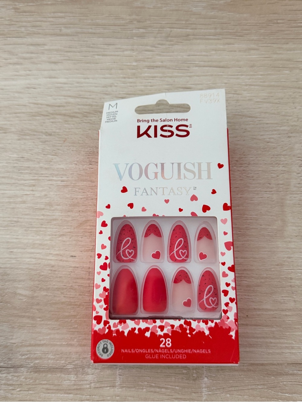 KISS Red and Pink Heart Press-On Nail Set Medium length